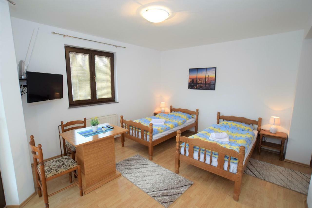 Privatni Smjestaj Most Otočac Exteriér fotografie