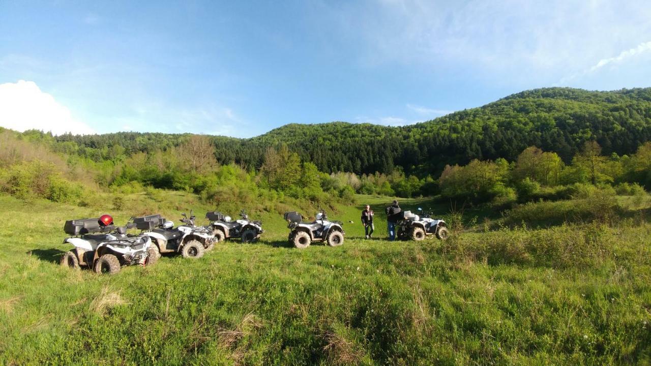 Privatni Smjestaj Most Otočac Exteriér fotografie