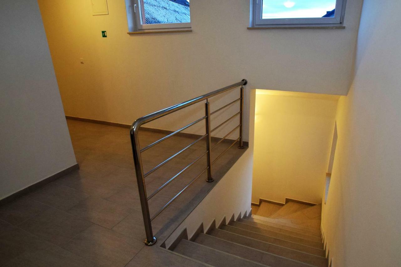 Privatni Smjestaj Most Otočac Exteriér fotografie